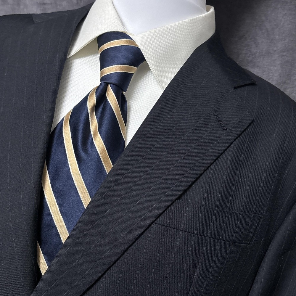 Lassiere Mills Suit 39R‎ Gray Stripe Super 150s Wool Bespoke Canvased in Italy